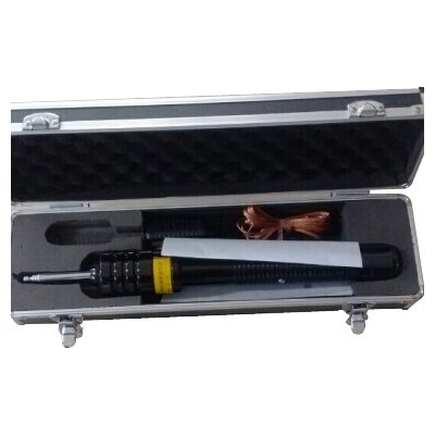 袖珍型电雷电计数器